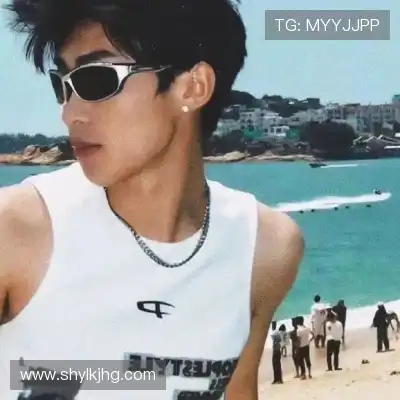 钟炳